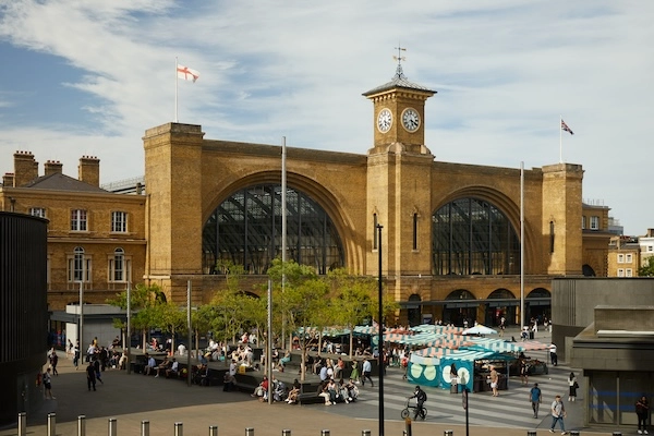 Inside King's Cross train station from the upper level.